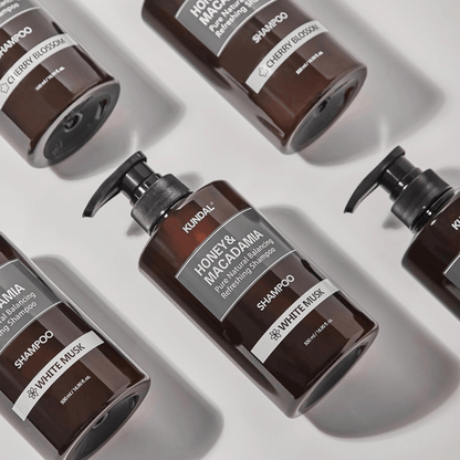 Kundal Honey &amp; Macadamia Pure Natural Balancing Refreshing Shampoo Amber Vanilla 500 ml