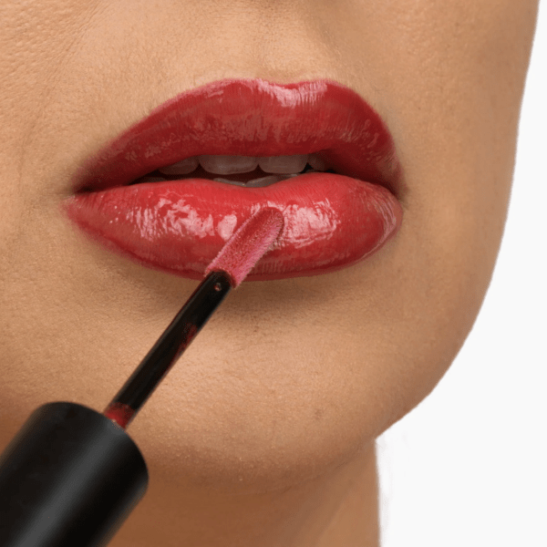 Manifest Beauty Big Pout Energy Lip Plumping Oil - Scarlett Flame